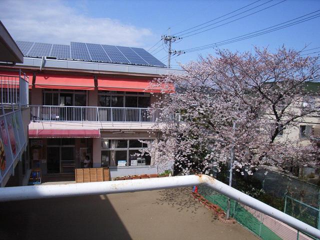 おおみやおひさま発電所の太陽光発電パネ